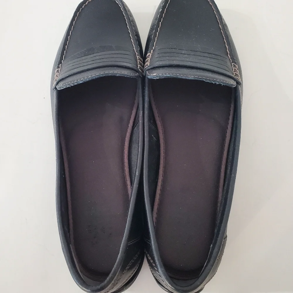 EASTLAND 9M Black Leather Annette Loafer Flat Slip On Comfort Sole Office Preppy - Picture 8 of 11